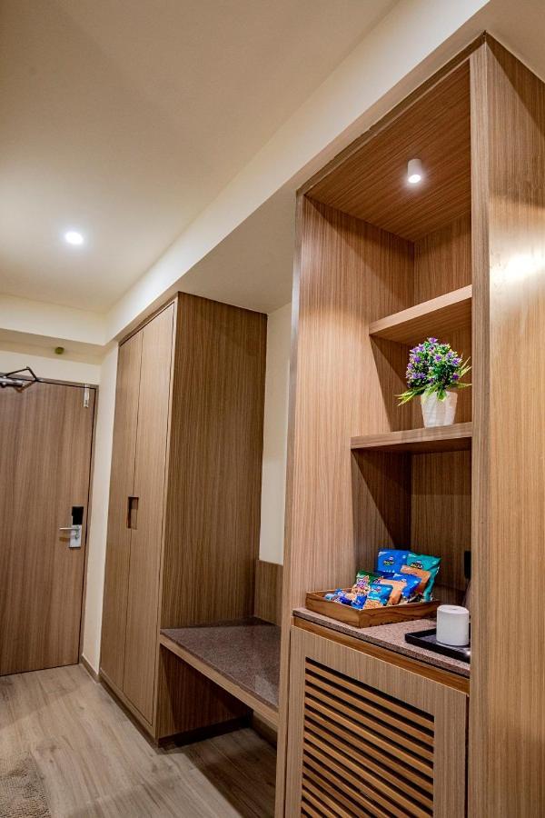 Hotel Nexus Rajkot Εξωτερικό φωτογραφία