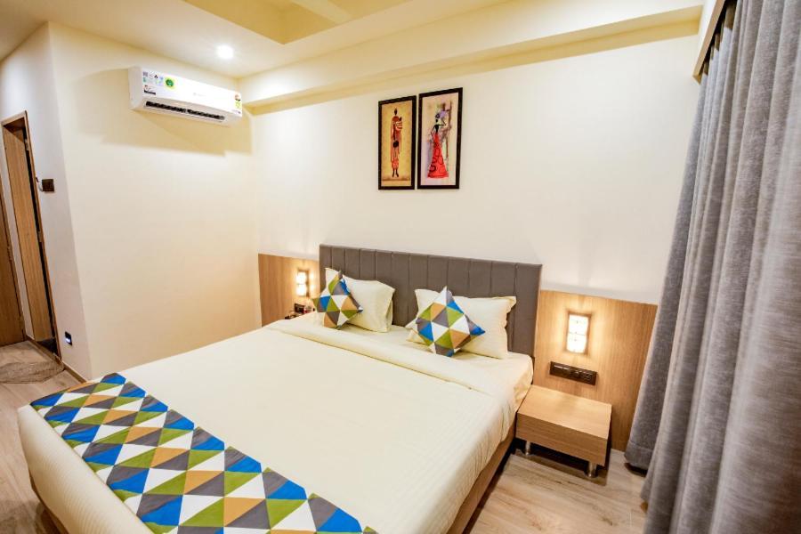 Hotel Nexus Rajkot Εξωτερικό φωτογραφία