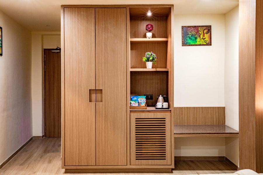 Hotel Nexus Rajkot Εξωτερικό φωτογραφία
