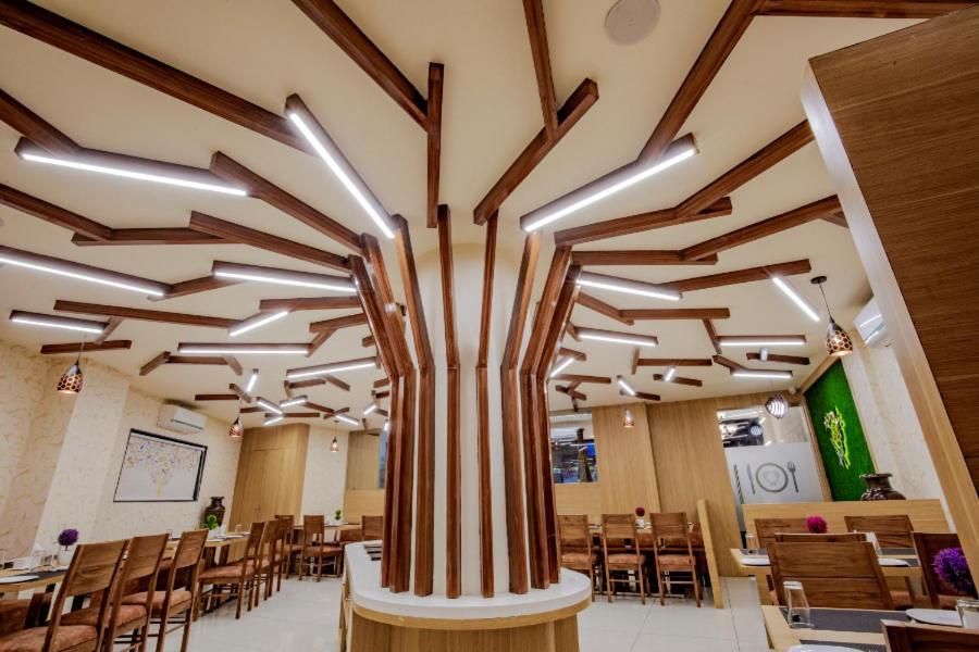 Hotel Nexus Rajkot Εξωτερικό φωτογραφία